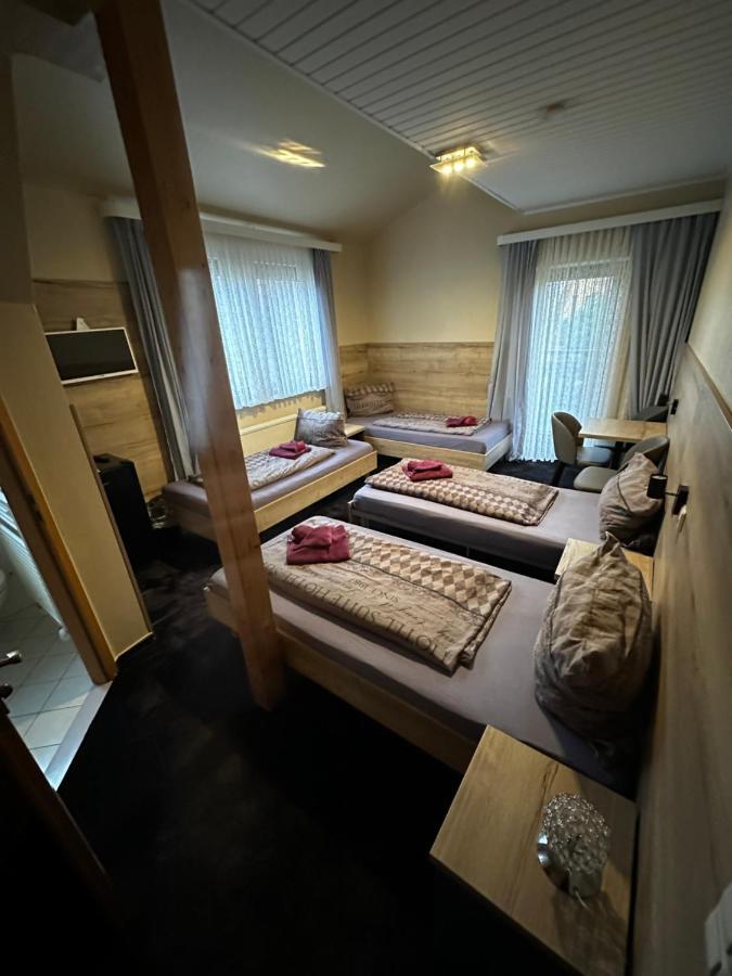 Hotel Pension Pamina Berlin Exterior photo